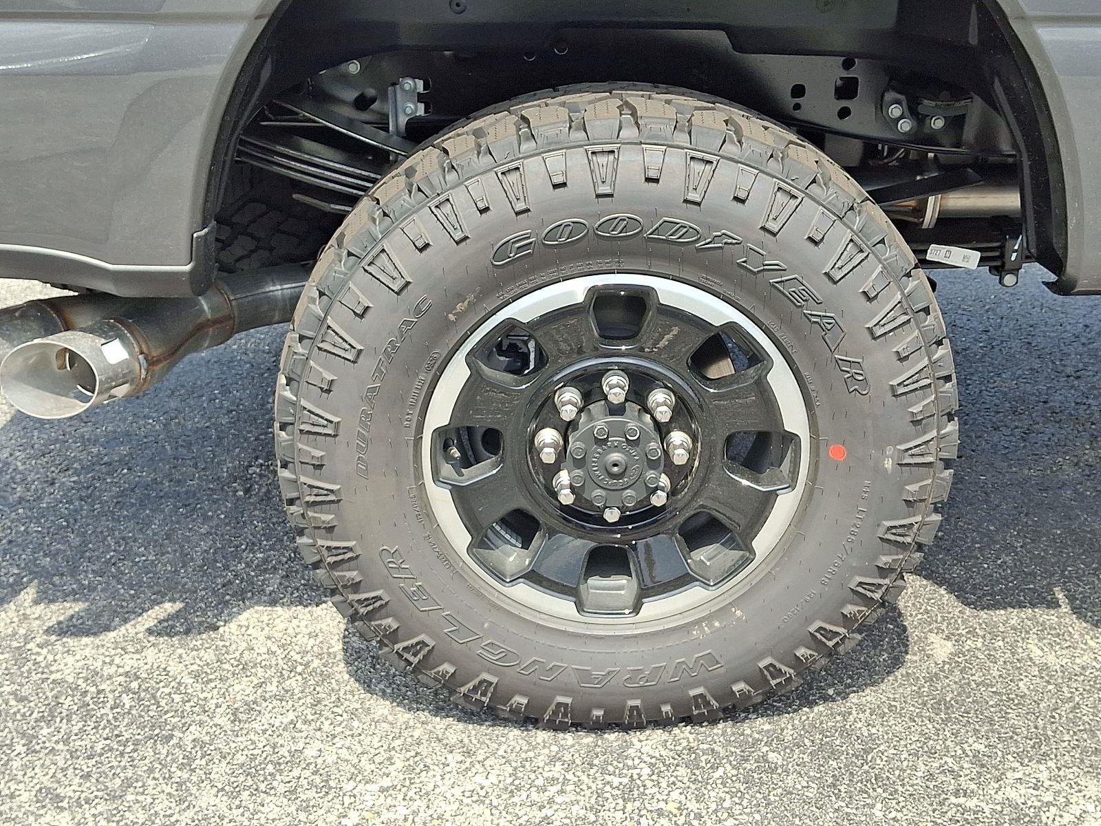 New 2026 Carbonized Gray Metallic Ford F-250® Lariat® image 5