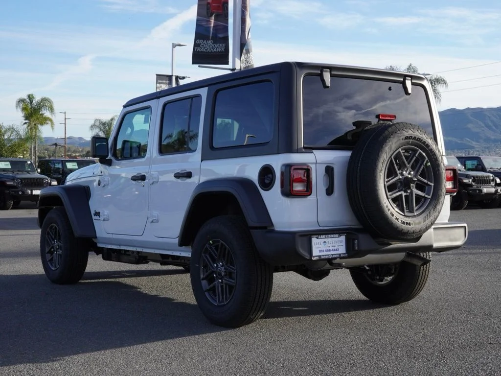 New 2026 Bright White Clear-Coat Exterior Paint Jeep Sport image 6
