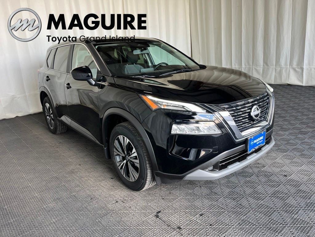 Used 2023 Black Nissan SV image 32