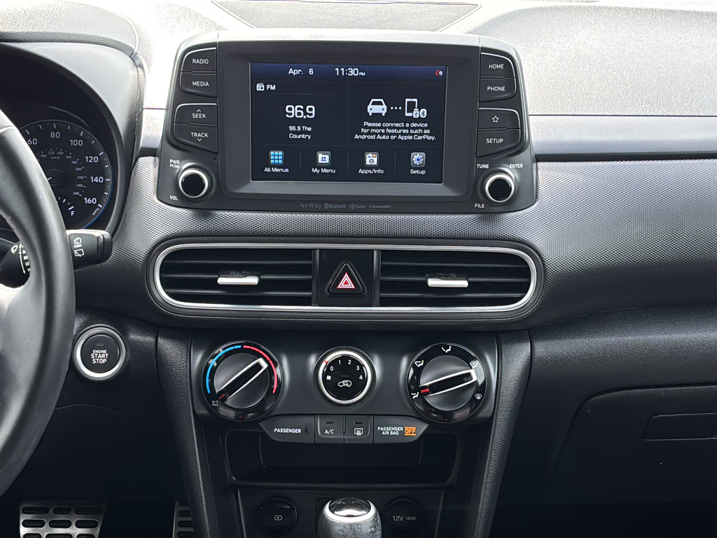Used 2021 Chalk White Hyundai NIGHT image 23