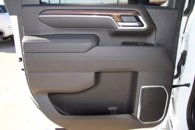 2026 Chevrolet Silverado 3500 HD LT - Photo 17