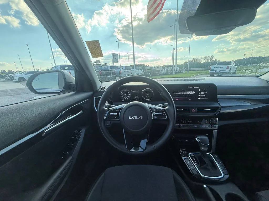 Used 2024 Gray Kia S image 8