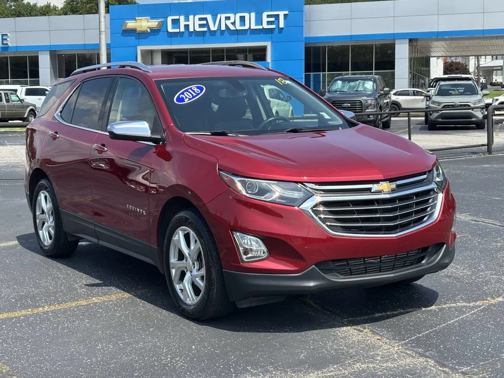 Used 2018 CAJUN RED TINTCOAT Chevrolet Premier image 4