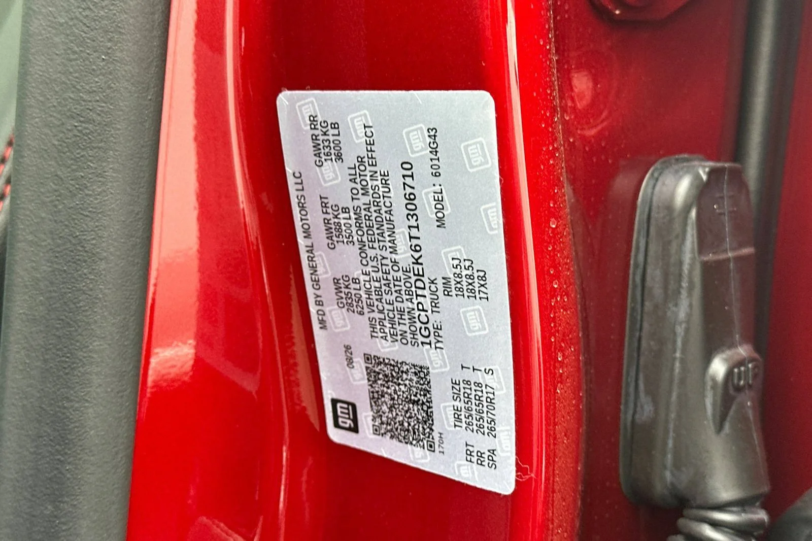 New 2026 Radiant Red Tintcoat Chevrolet Z71 image 27
