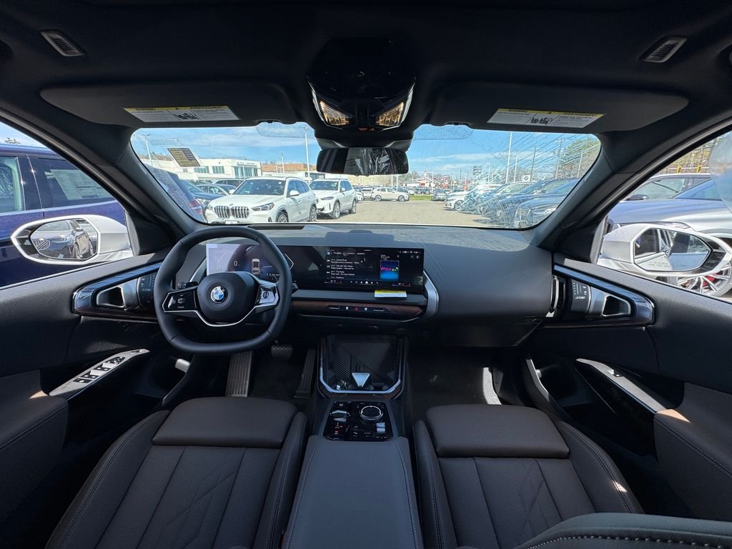 New 2026 Alpine White BMW 30 xDrive image 5