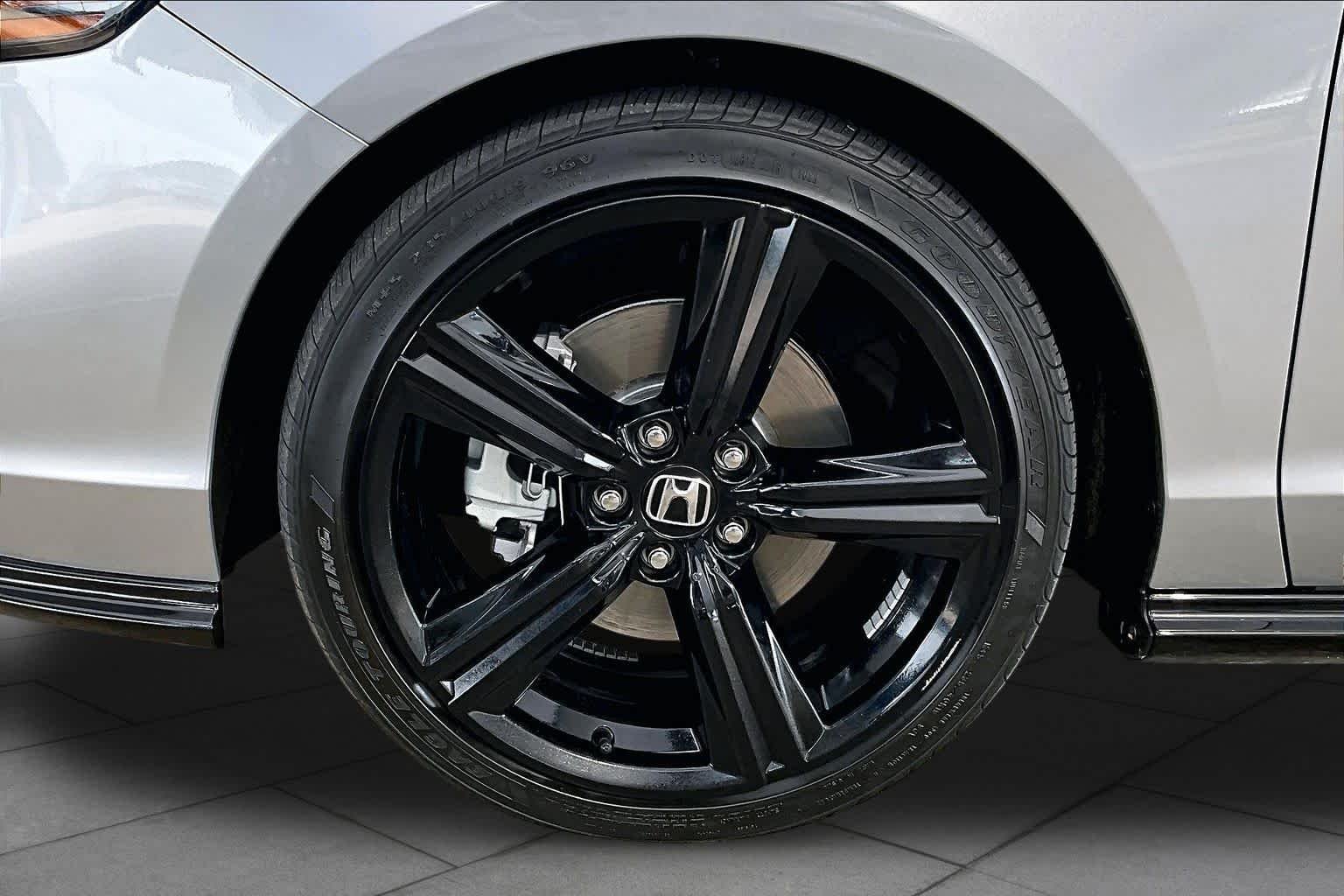 2023 Honda Accord Hybrid Sport-L - Photo 11