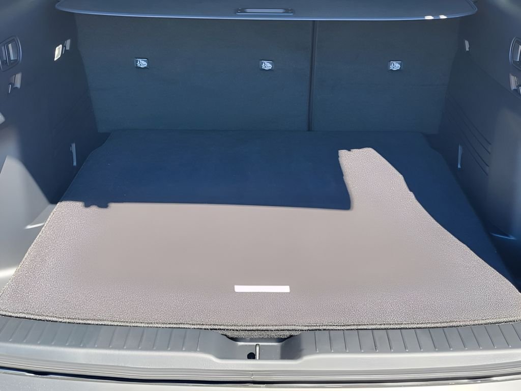 Used 2025 Polymetal Gray Metallic Mazda Premium Plus image 23