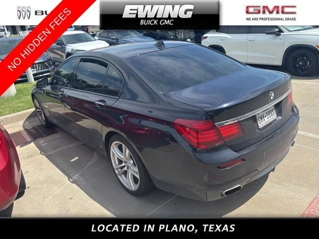 2013 BMW 7 Series's photo