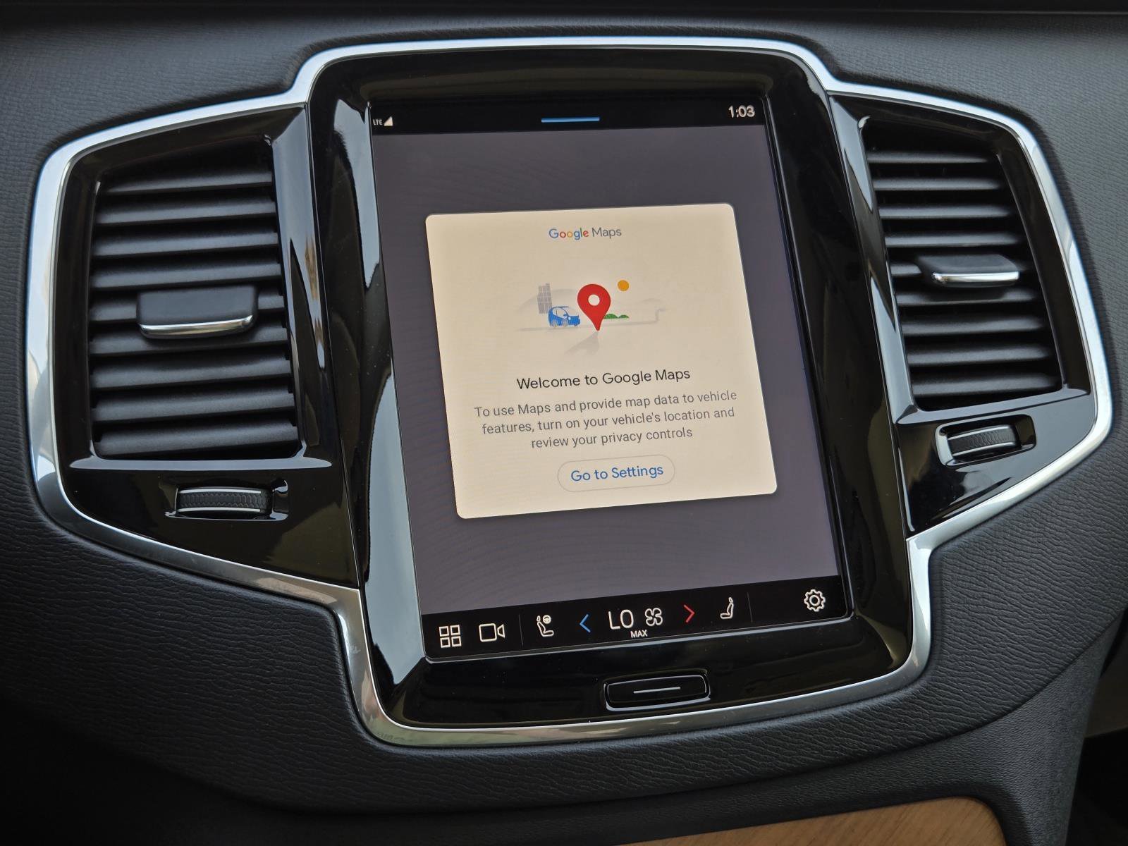 Used 2023 Platinum Gray Metallic Volvo Plus image 20