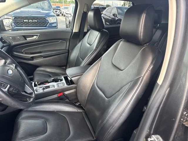Used 2020 Gray Ford Titanium image 12