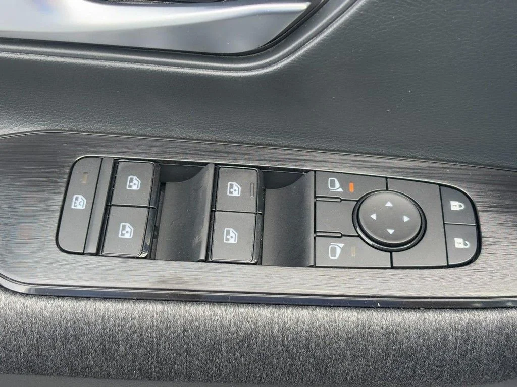 2026 Nissan KICKS SV AWD - Photo 17