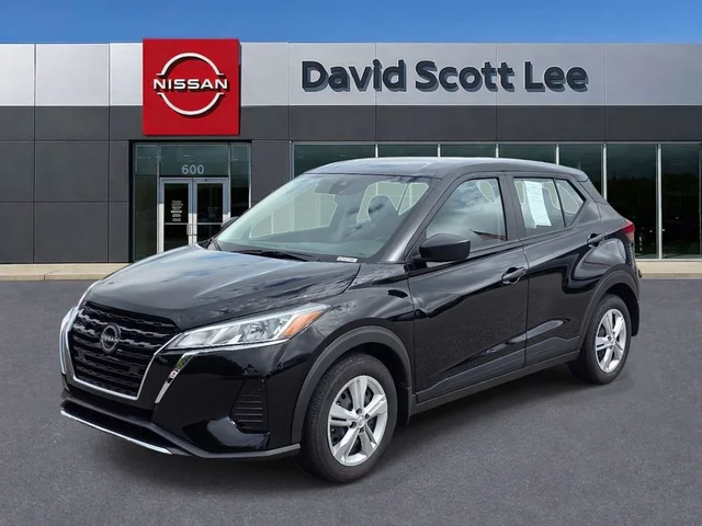2025 Nissan Kicks Play S