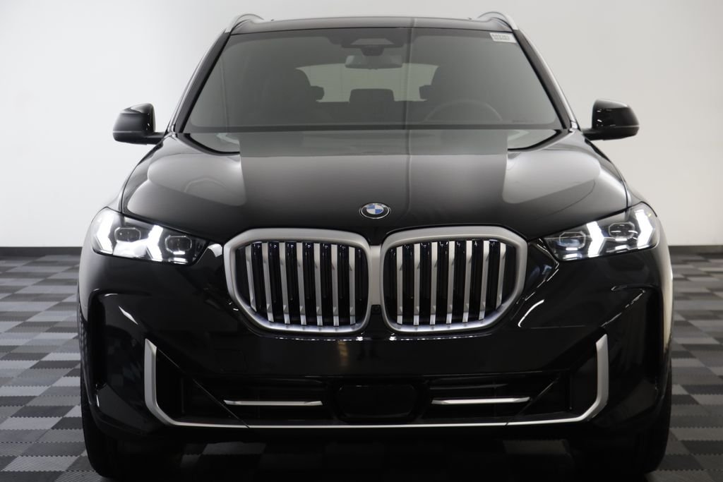 New 2026 Black Sapphire Metallic BMW xDrive40i image 22