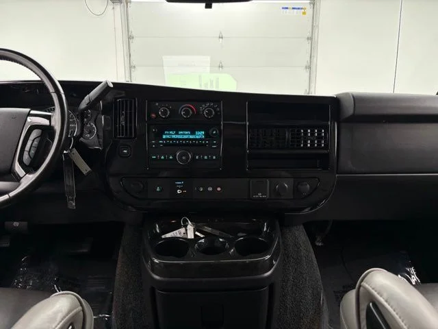 Used 2015 Summit White GMC Explorer Limited SE image 26