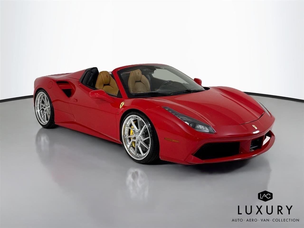 Used 2017 Rossa Corsa Ferrari  image 3