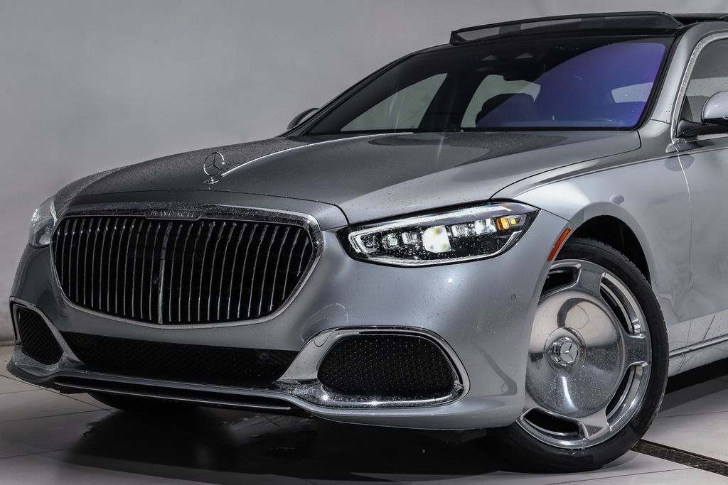 Certified Used 2024  Mercedes-Benz Maybach S 580 image 2