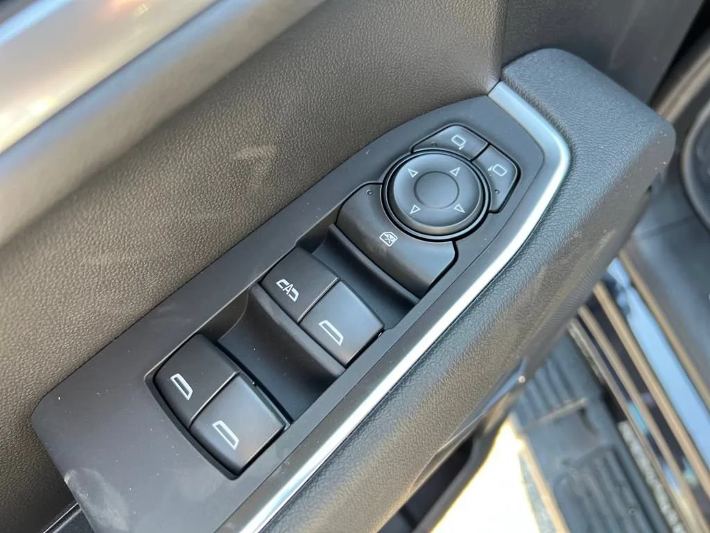 2026 GMC Sierra 1500 SLE - Photo 12
