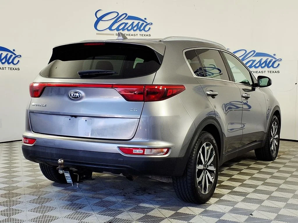 Used 2017 Silver Kia EX image 6