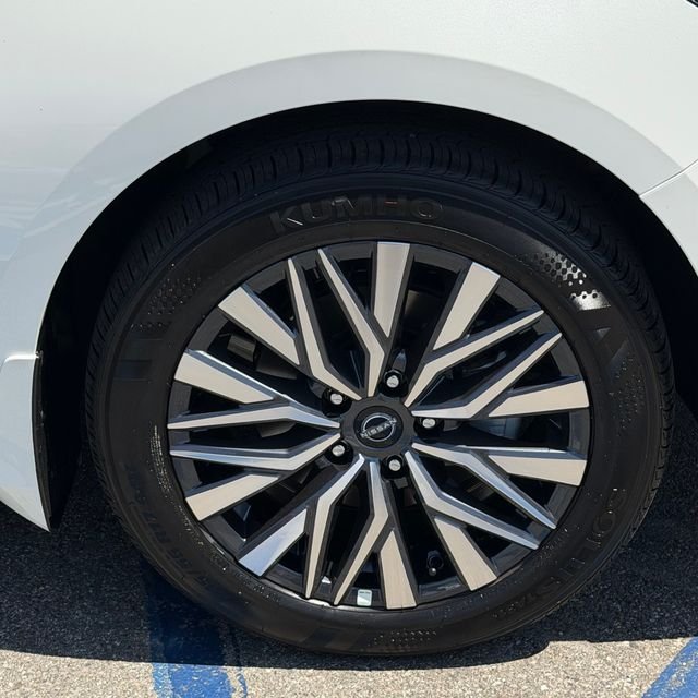 New 2026 Pearl White TriCoat Nissan SV image 11