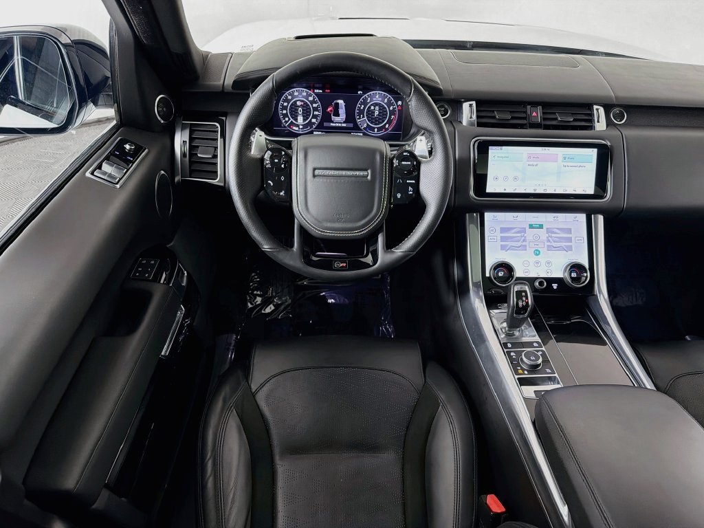 Used 2022 Fuji White Land Rover SVR image 24
