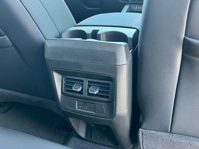 2025 Chevrolet Colorado Z71 - Photo 23