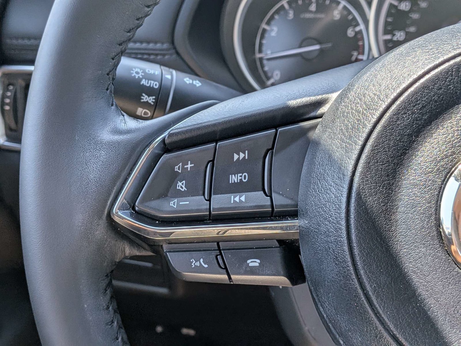 Used 2023 Silver Mazda 2.5 S Select Package image 23
