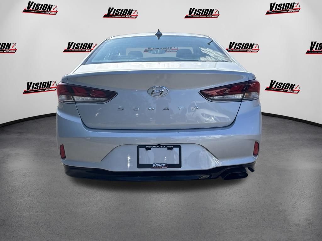 Used 2019 Silver Hyundai SEL image 6