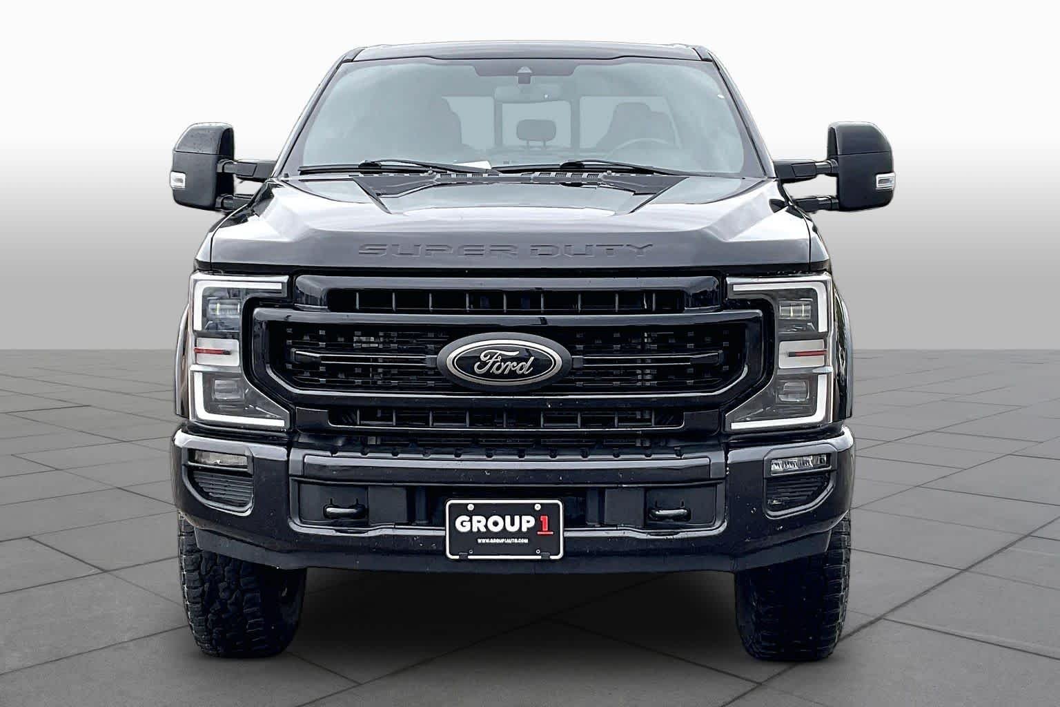 Used 2022 Agate Black Metallic Ford LARIAT image 4
