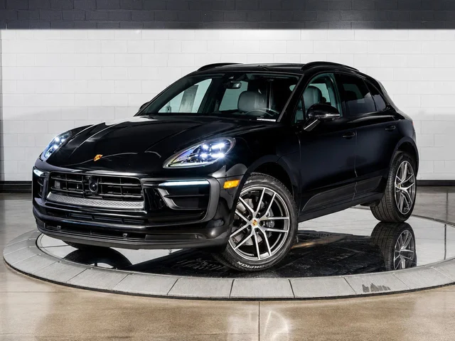 2026 Porsche Macan 