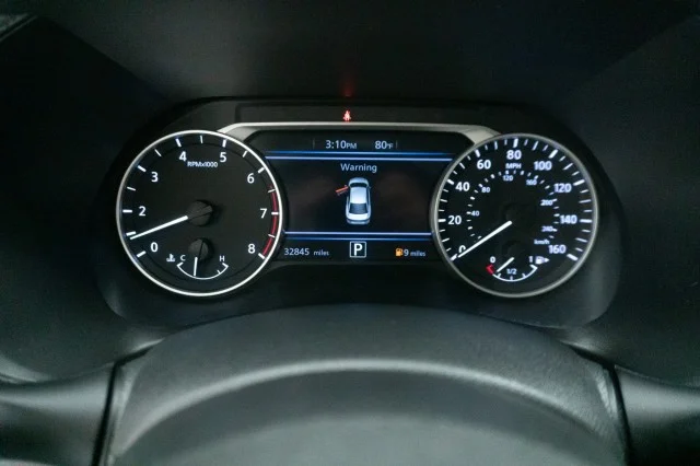 Used 2025 Super Black Nissan SR image 30