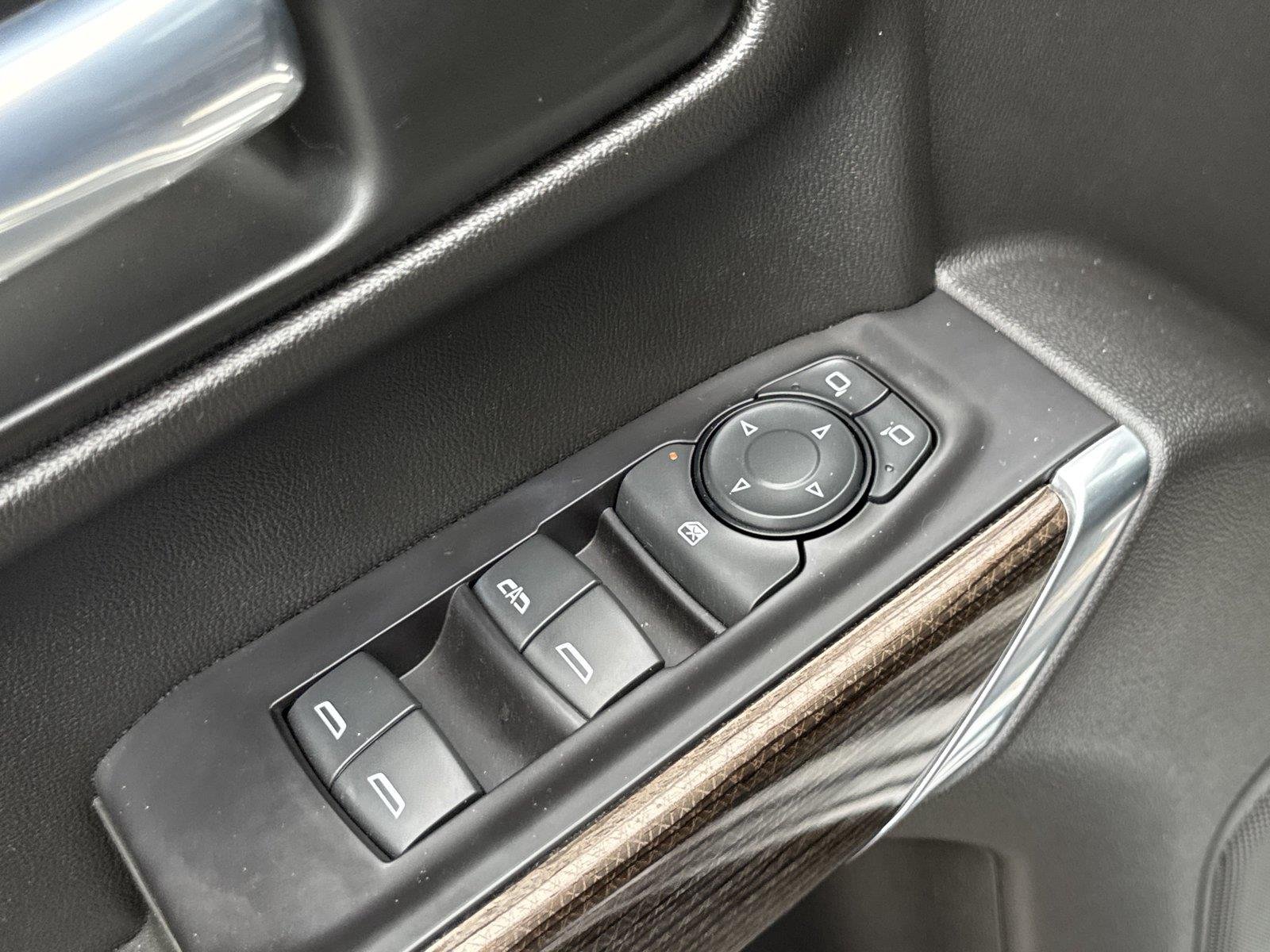 Used 2021 SATIN STEEL METALLIC Chevrolet RST image 18