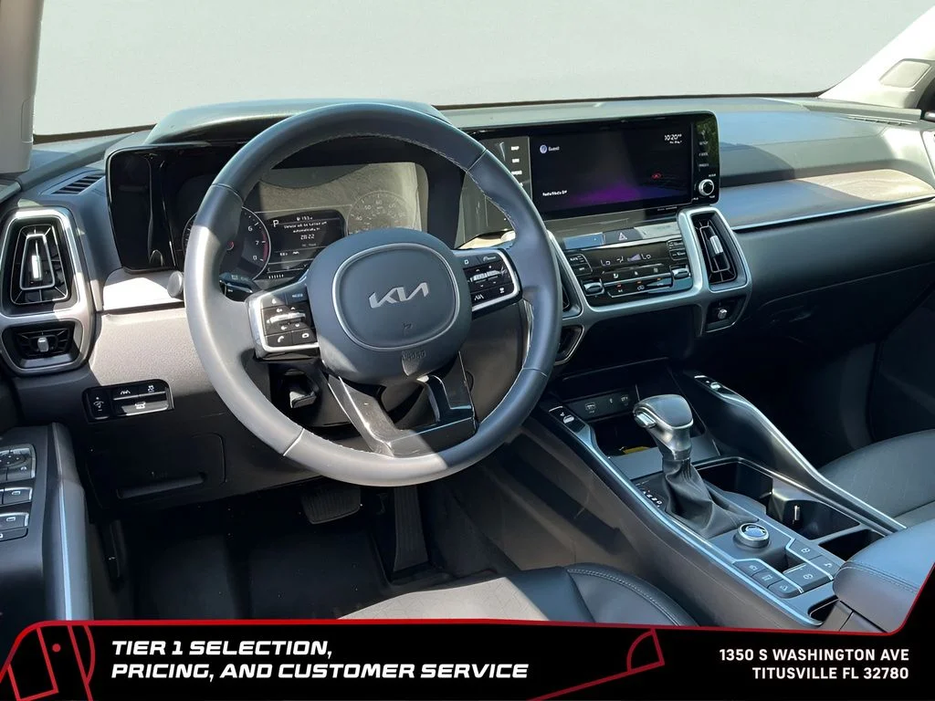 Used 2022 Gray Kia EX image 20