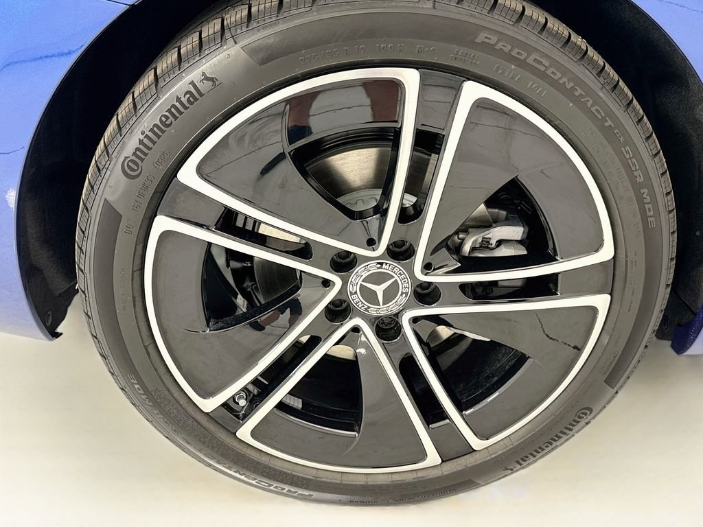 New 2027 Starling Blue Metallic Mercedes-Benz CLE 300 image 29