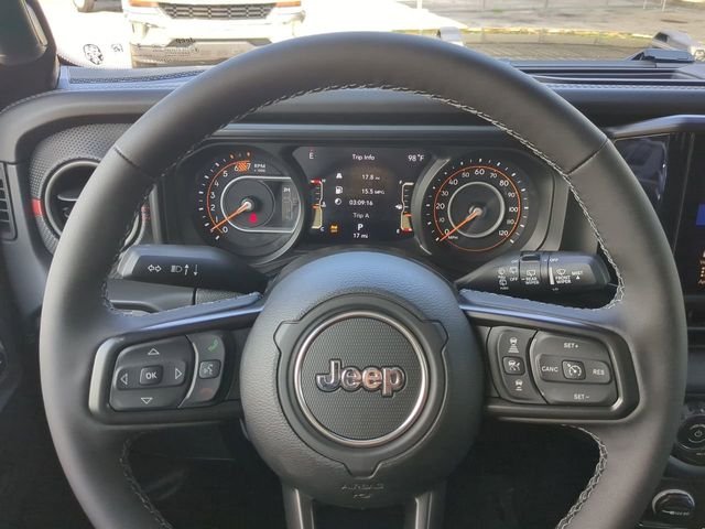 New 2026 Black Clear-Coat Exterior Paint Jeep Rubicon X image 32