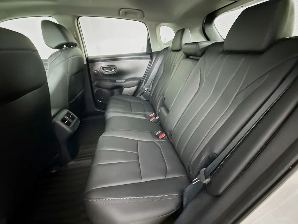 New 2026 Platinum White Pearl Acura  image 24