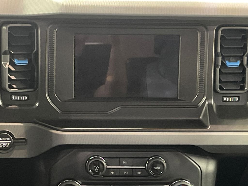 Used 2021 Blue Ford Black Diamond image 19