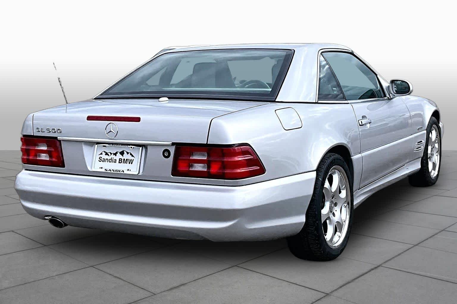 Used 2002 Silver Arrow Silver Metallic Mercedes-Benz  image 10
