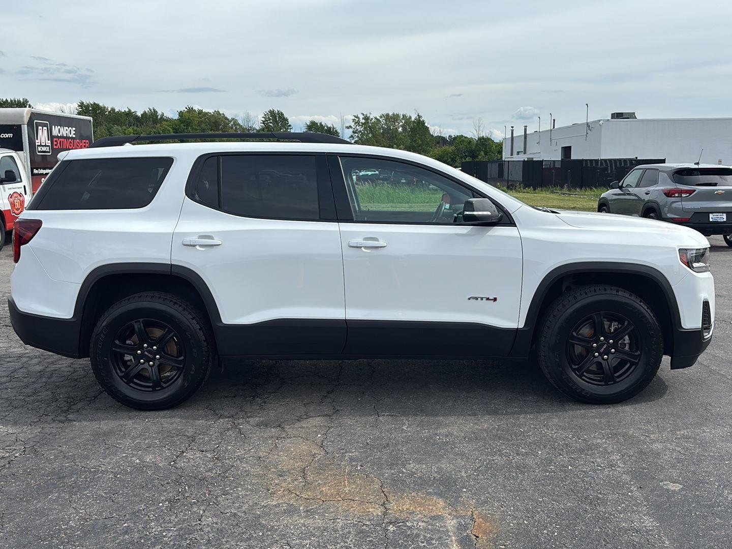 Used 2023 Summit White GMC AT4 image 8
