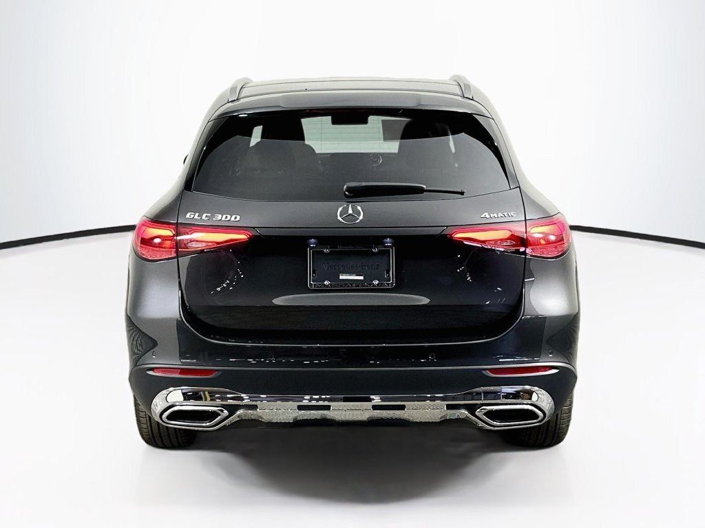 New 2027 Graphite Grey Metallic Mercedes-Benz GLC 300 image 37