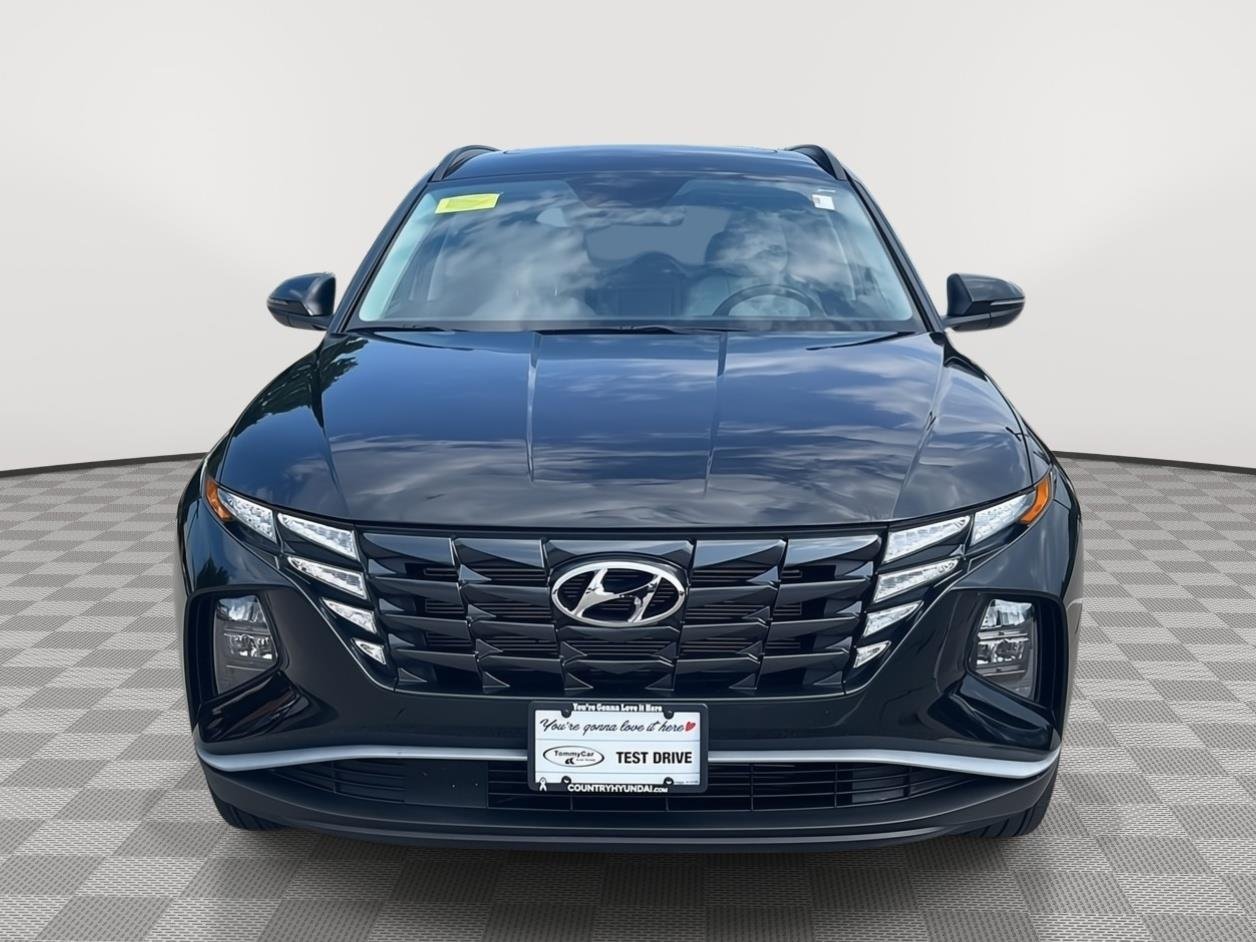 Used 2024 Black Pearl Hyundai SEL image 2