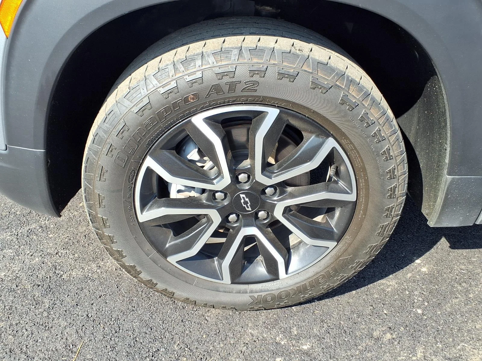 Used 2025 Sterling Gray Metallic Chevrolet ACTIV image 21