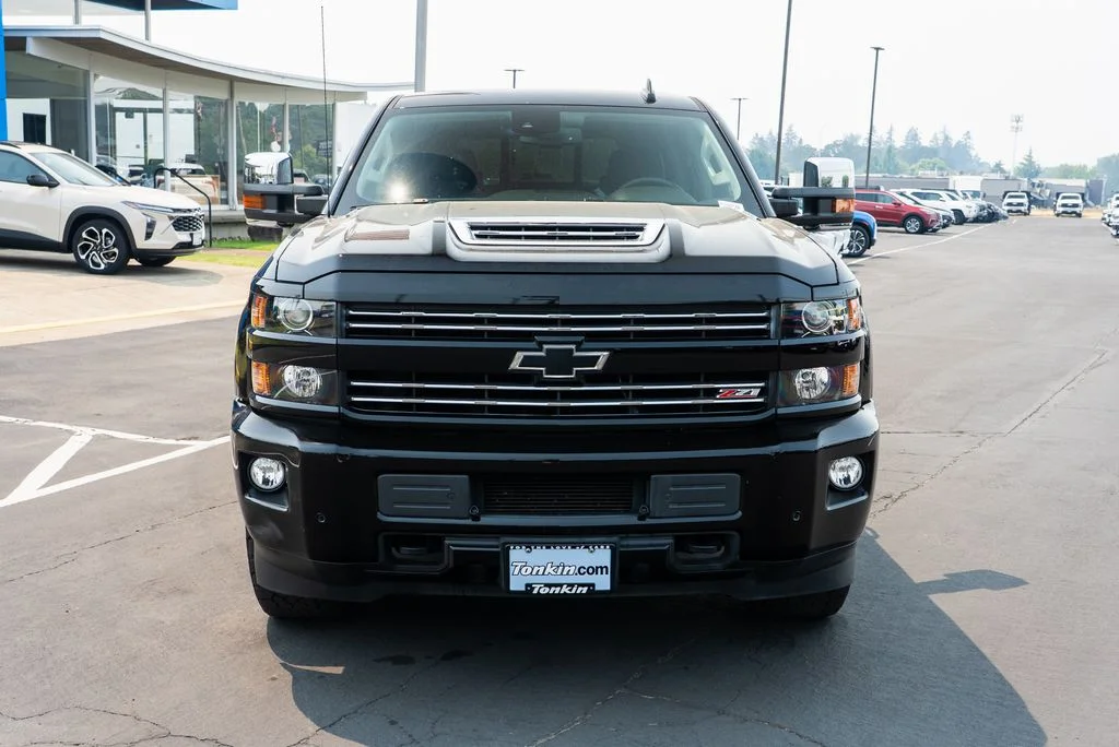 Used 2019 Black Chevrolet LTZ image 7