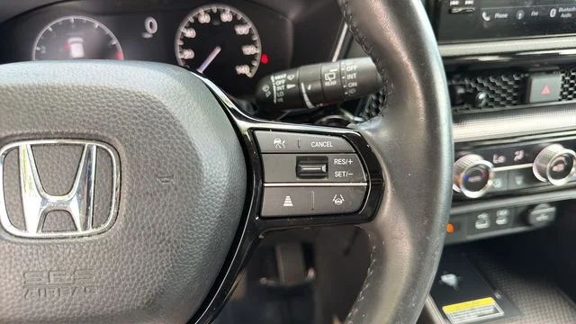 Used 2024  Honda EX-L image 24