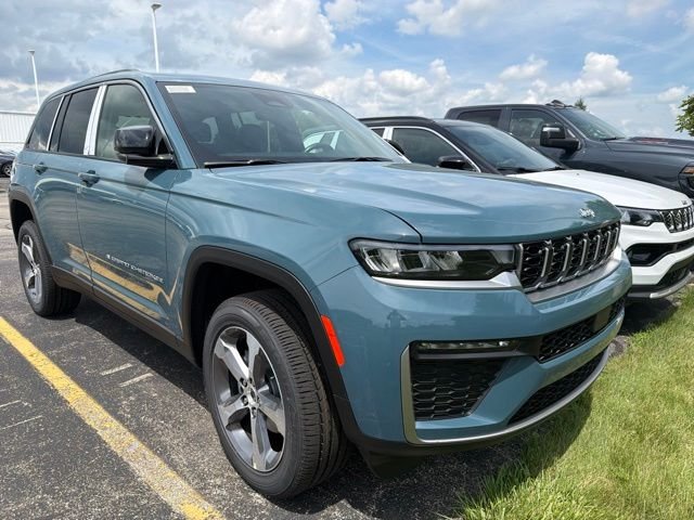 New 2026 Steel Blue Exterior Paint Jeep Limited image 1