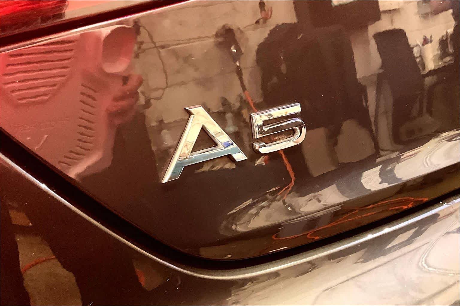 Used 2019 Manhattan Gray Metallic Audi Prestige image 10