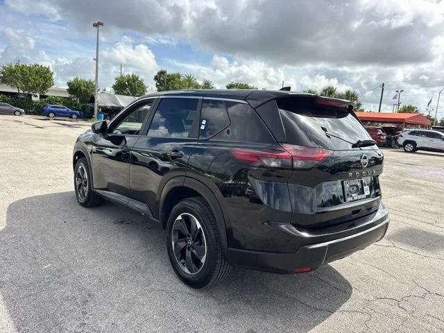 Used 2025 Black Nissan SV image 5