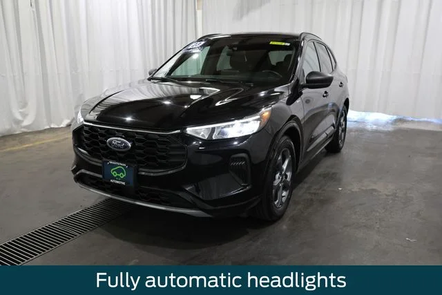 Used 2023 Black Ford ST-Line image 6