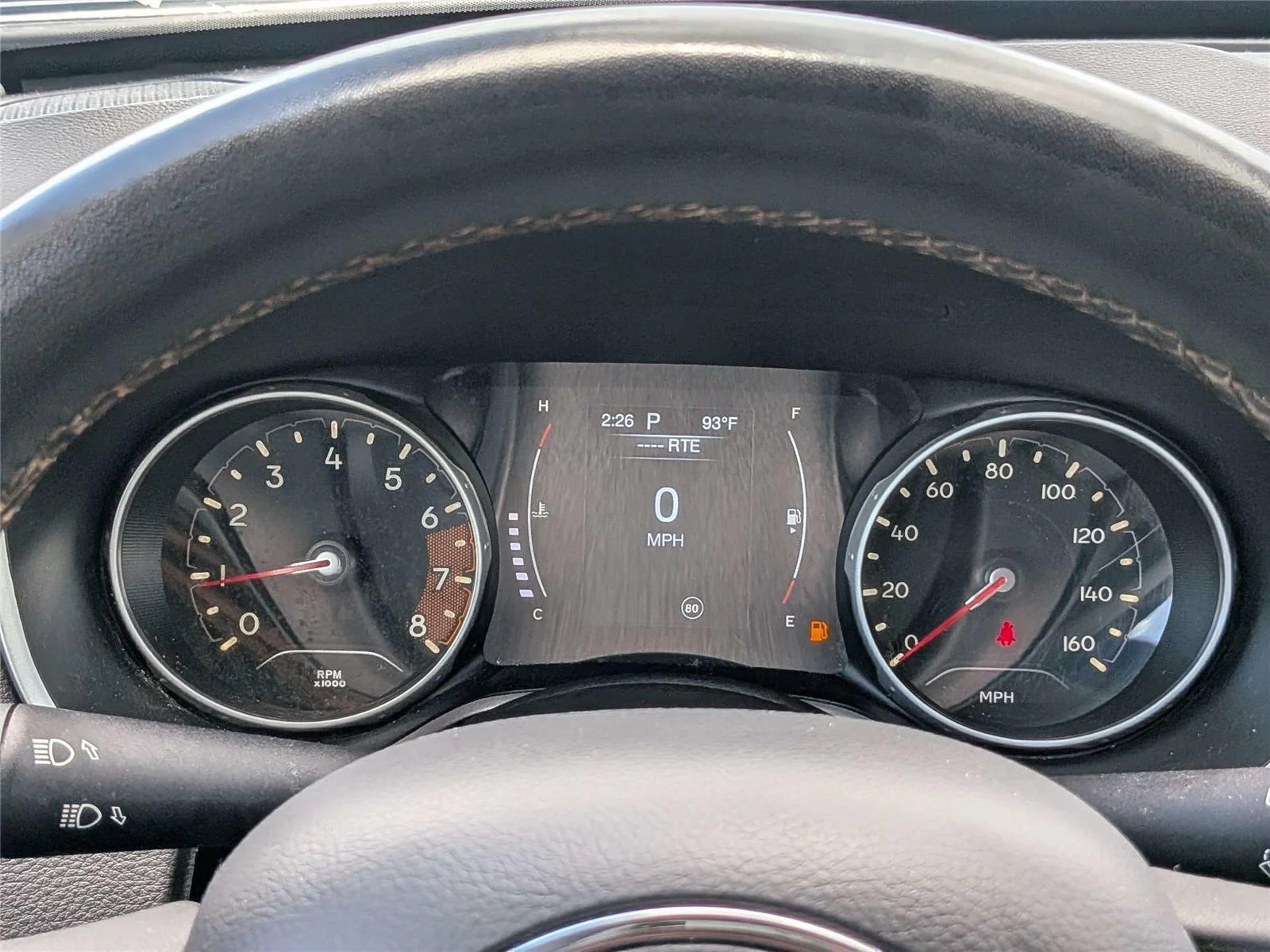 Used 2021  Jeep Latitude image 29