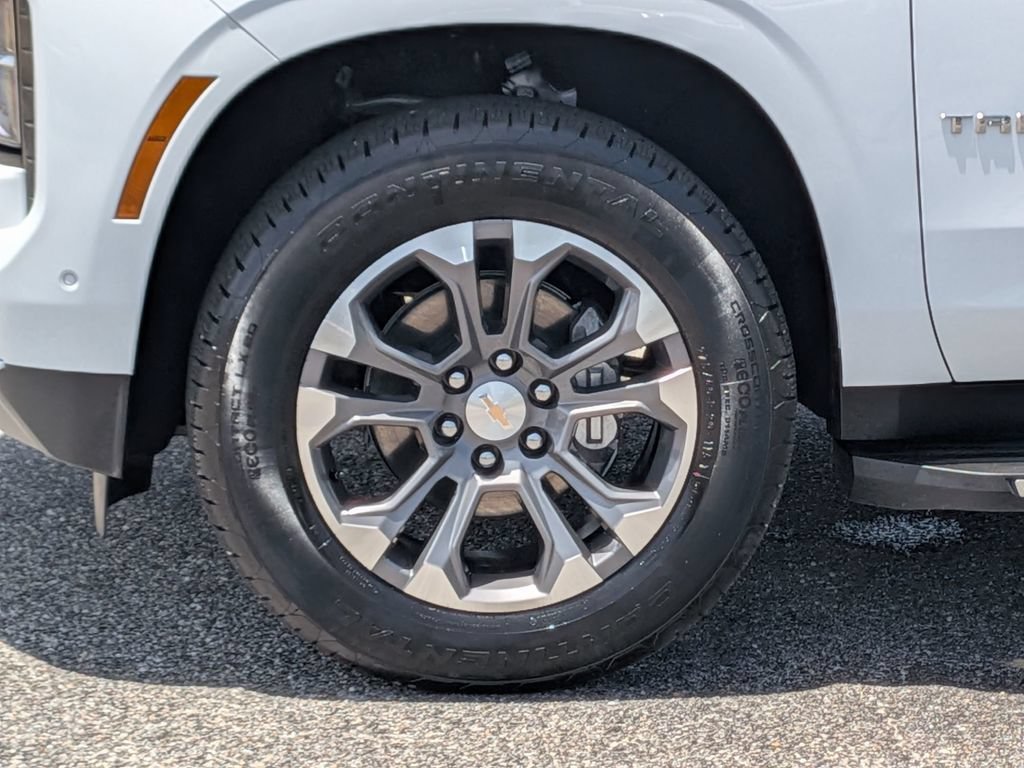 New 2026 Summit White Chevrolet LS image 11