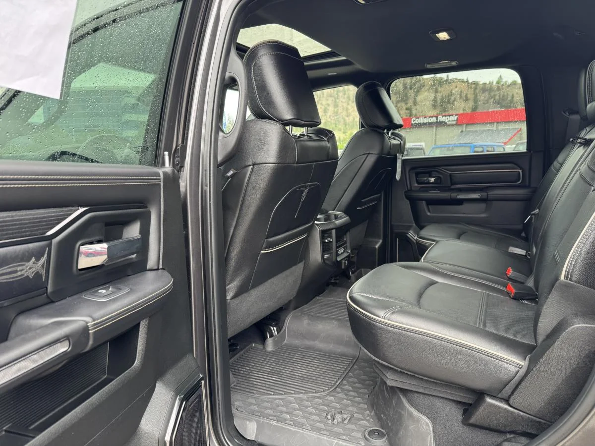 Used 2024 Grey RAM Limited image 11